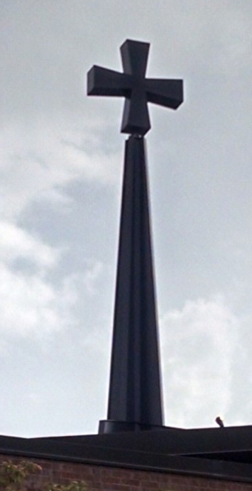 Memorial Lutheran Steeple above church building